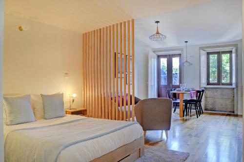 Liiiving in Porto - Historic Clérigos Apartments