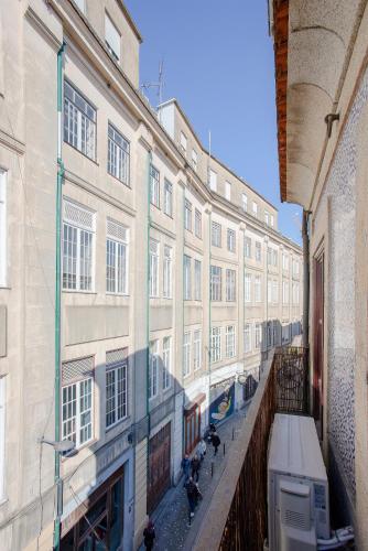 Liiiving in Porto - Historic Clérigos Apartments