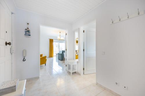 Stylish Seashore Apartment