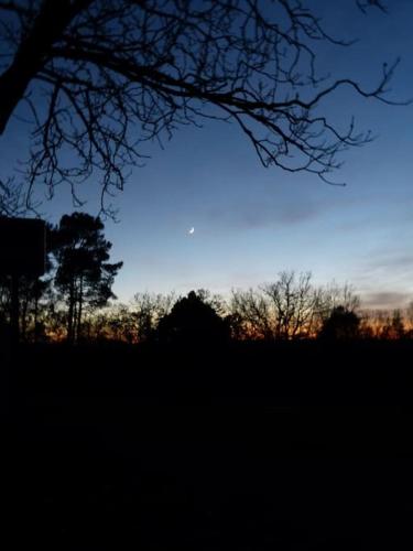 Amanecer o atardecer desde la casa o chalet o alrededores