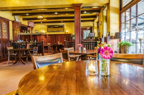 Ресторан / где поесть в Hotel Duhoux