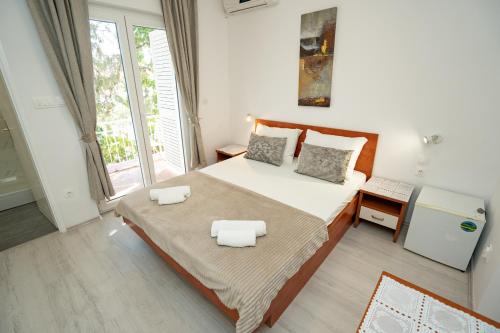 Rooms Magnolia with Pool