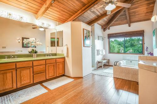 Fotografie z fotogalerie ubytování Princeville's Own Paradise v destinaci Princeville