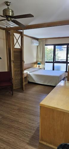 Postel nebo postele na pokoji v ubytování Hotel Klee