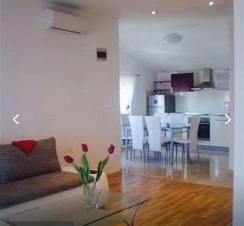 Apartmani Roko&Lovre Paklenica