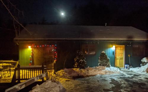 Adirondack Diamond Point Lodge im Winter