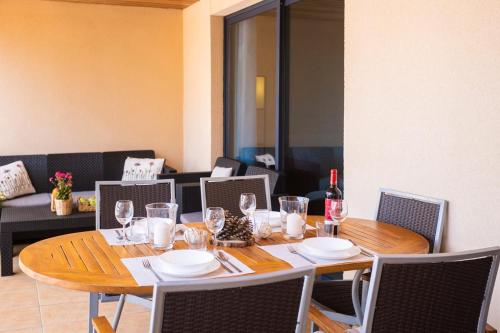 Drinks på M&R Apartamento - Swimming Pool - Garage - AC