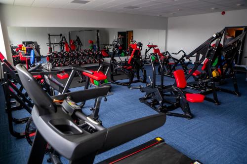 Gimnasio o instalaciones de fitness de Meri Seaside Hotel & SPA