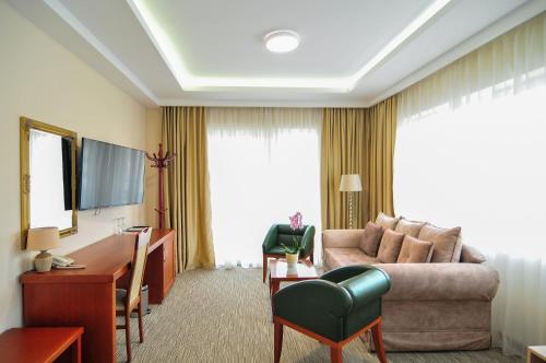 TV/Unterhaltungsangebot in der Unterkunft Hotel Montenegrino