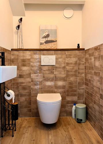 Bilik mandi di Logement 't Slikje Groede