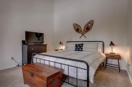 Легло или легла в стая в Cozy Mountain Getaway - 2 Bedroom + Loft (Pet-Friendly!)