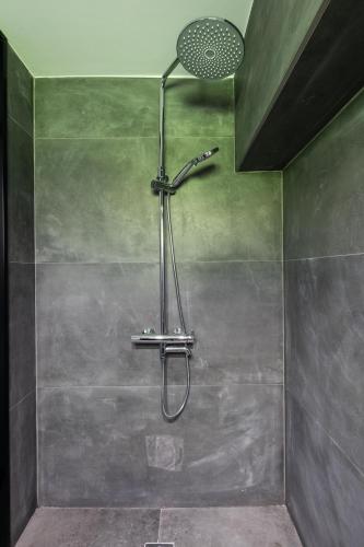 Newly Cosy Renovated Apartment Downtown