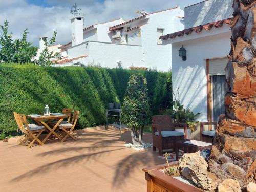 Fotografia z galérie ubytovania Casa Vaixell - Villa renovada con piscina privada y solarium cerca de la playa en L'Ametlla de Mar - ES-221-4 v destinácii L'Ametlla de Mar