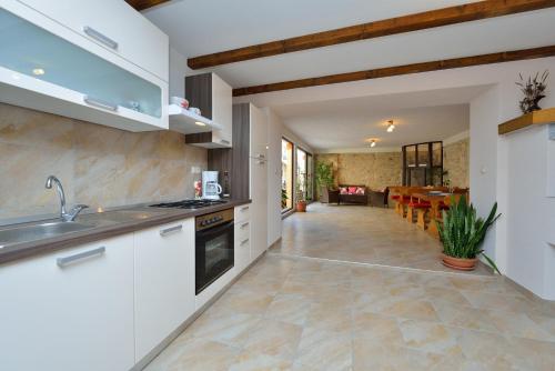 Apartments Cvita