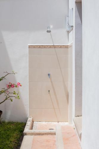 Un baño de Habitación privada con alberca