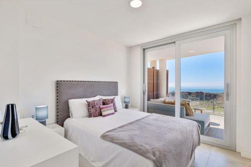Charming apt with Ocean view
