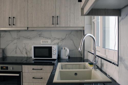 Monica's Luxury Apartment