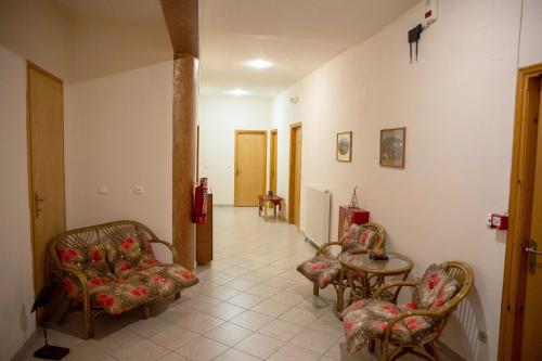 Χώρος καθιστικού στο Hotel Kastro