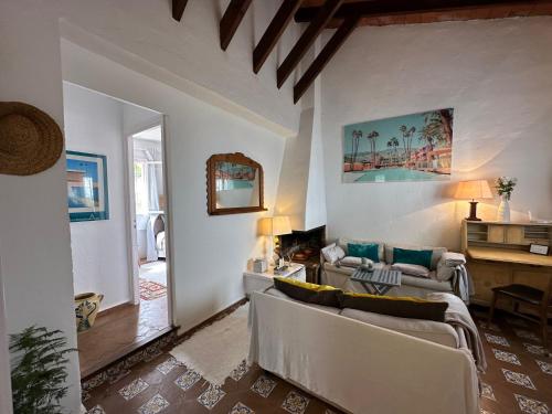 Casa Bela, casa reformada en Marbella muy cerca de la playa