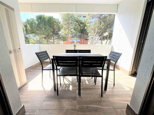 A balcony or terrace at Apartment in Bibione 35830
