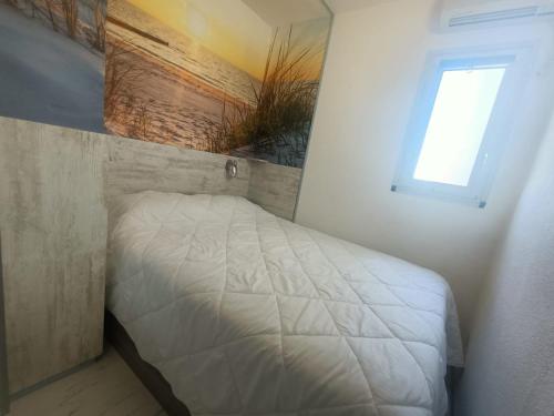 Zdjęcie z galerii obiektu Appartement T2 avec Piscine à deux pas du Port 4MPS380 w mieście Gruissan