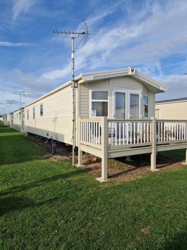 Lovely Static Caravan