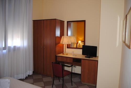 Hotel La Feniceにあるテレビまたはエンターテインメントセンター