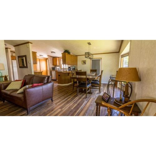 Shady Shores RV Resort & Campground, Sterling, USA