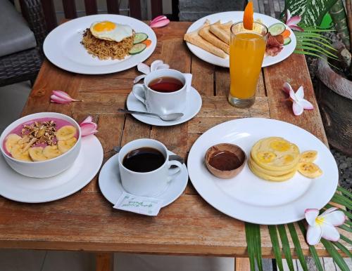 Mad på pensionatet eller i nærheden