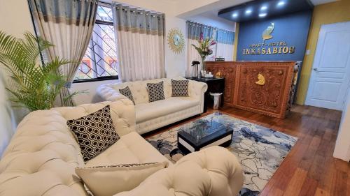 Χώρος καθιστικού στο Hotel-Apartment INKASABIOS