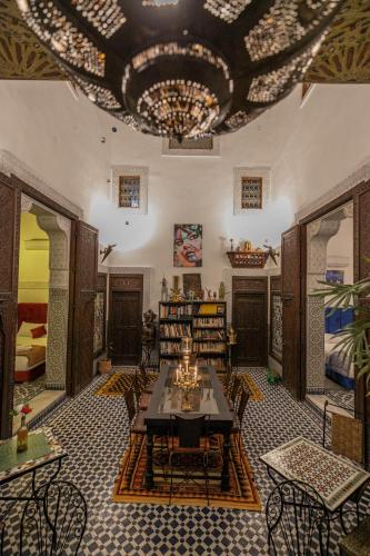 Posezení v ubytování La Cheminée Bleue Fes