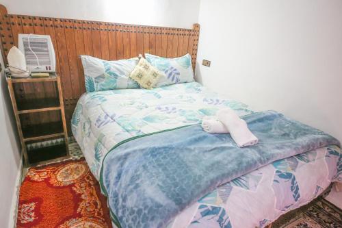 Katil atau katil-katil dalam bilik di Riad Fes Basma