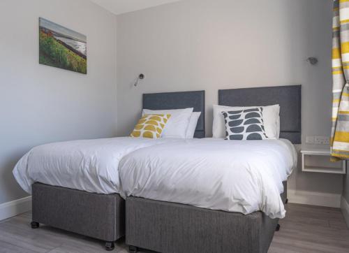 Fotografie z fotogalerie ubytování Burrows Lodge, The Doneraile Room 2 v destinaci Waterford