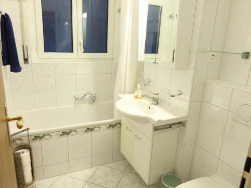Haus Europe photo 3