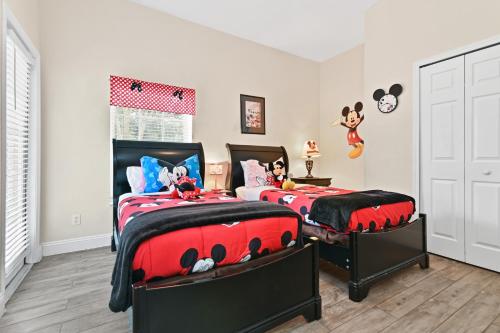 Cristina's Tropical Villa/ Just minutes from Disney! photo 19