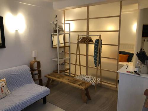 Gallery image of Cosy studio situé en plein cœur du vieil antibes. in Antibes