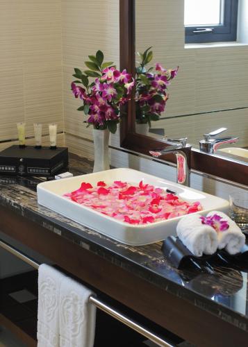 Makanan di atau berdekatan hotel