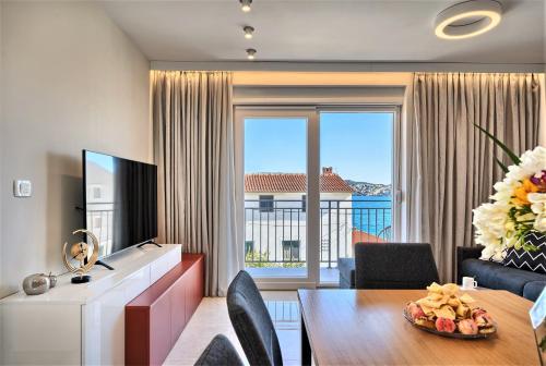 Aniva - 50 m from the sea