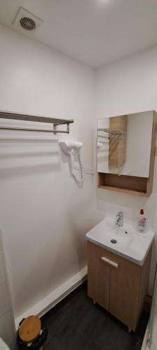 Un baño de Alliance 3