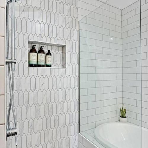 キングストンにあるLUCAS Streetのギャラリーの写真