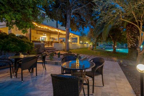 Piscina di Alghero Resort Country Hotel & Spa o nelle vicinanze