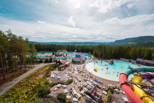 an aerial view of a water park at Norsjø Hotell in Akkerhaugen