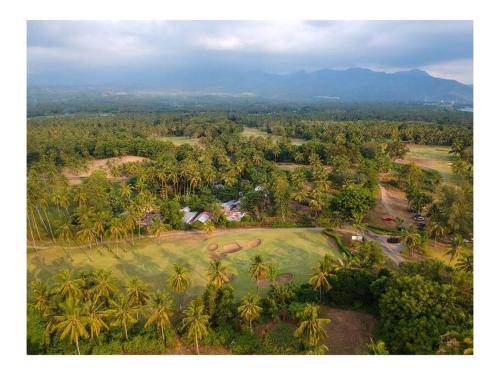 Phong cảnh thiên nhiên gần biệt thự