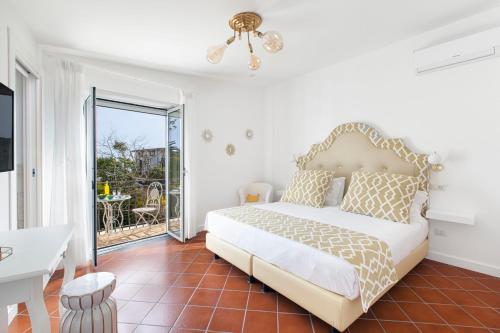 Katil atau katil-katil dalam bilik di AMORE RENTALS - Resort Ravenna - Villa Dama