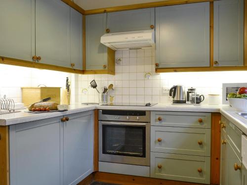 Кухня або міні-кухня у Brasscam