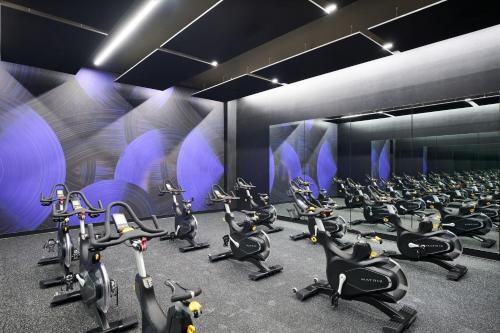 a gym with a bunch of exercise bikes at Washington Marriott Capitol Hill in Washington