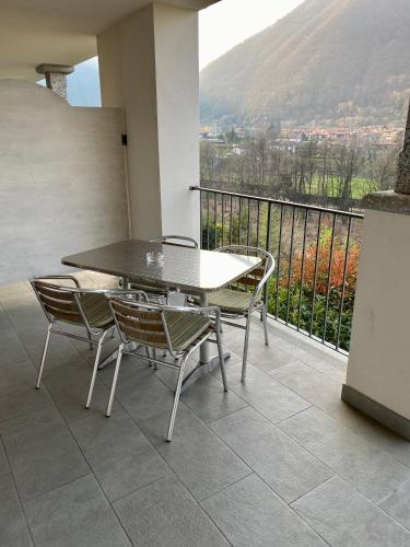 Nespecifikovaný výhled na hory nebo výhled na hory při pohledu z aparthotelu