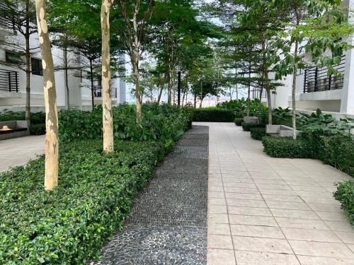 Κήπος έξω από το Cozy Studio Sk 1 Residence for 4 pax UPM Mines Serdang