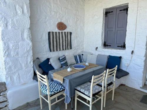 Aretoussa Residence in Naoussa, Paros