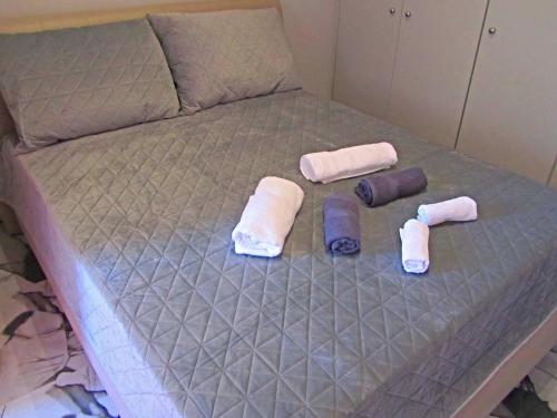 Luxury fully Equipped Apartment in Village Center